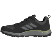 Scarpe da corsa da uomo Adidas Terrex Tracerocker