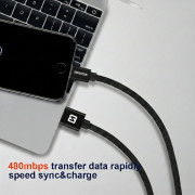 Cavo di ricarica e trasmissione Swissten Textile USB / Lightning 3 m