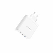 Adattatore Swissten GaN 2X USB-C 100W + 1X USB-C 20W + 1X USB-A 30W