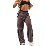 Pantaloni da tuta da donna Nebbia Straight Leg Sweatpants Urban marrone DARK BROWN