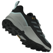 Scarpe da donna Adidas TERREX SWIFT R3 GTX W