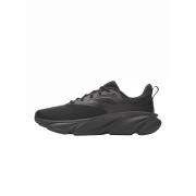 Scarpe da uomo Under Armour Rogue 6 nero Black / Black / Black
