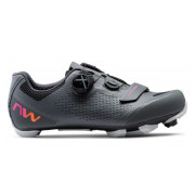 Scarpe da ciclismo da donna Northwave Razer 2 Wmn grigio/rosa Dark Grey/Neon Red