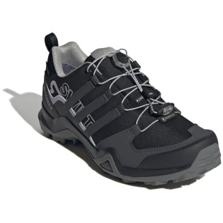 Scarpe da donna Adidas TERREX SWIFT R2 GTX W nero/bianco Cblack/Dgsogr/Prptnt