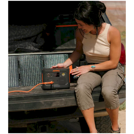 Set solare Jackery Explorer 300 Plus + SolarSaga 40W Mini