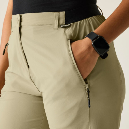 Pantaloni da donna Regatta Women’s Travel Light Packaway Trousers II