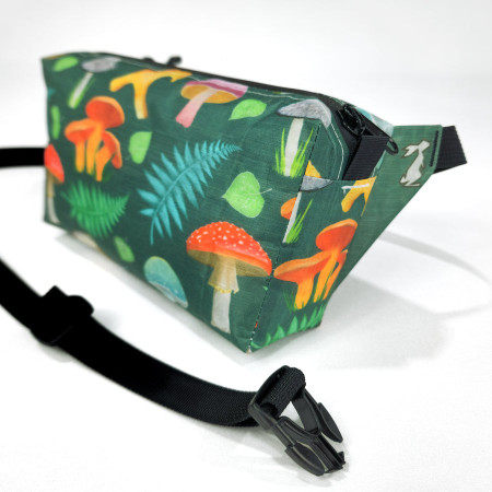 Marsupio High Tail Designs Fanny Pack Forest Mushroom