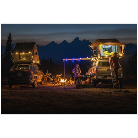 Lampada solare BioLite Solar String 18’ Color