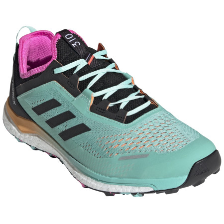 Scarpe da uomo Adidas Terrex Agravic Flow azzurro Acimin/Cblack/Scrpnk