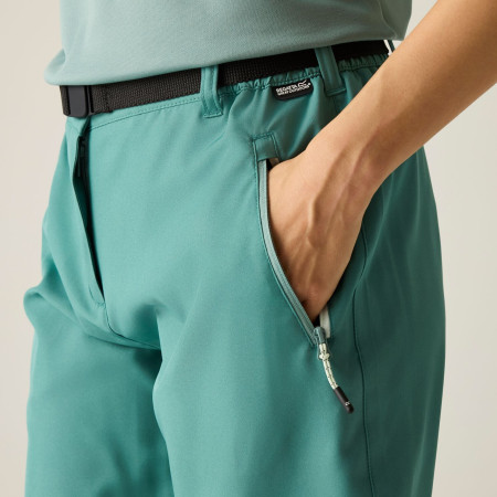Pantaloni a 3/4 da donna Regatta Women’s Xert Stretch Capri Light