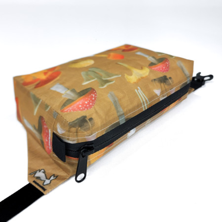 Marsupio High Tail Designs Fanny Pack Botany Poster