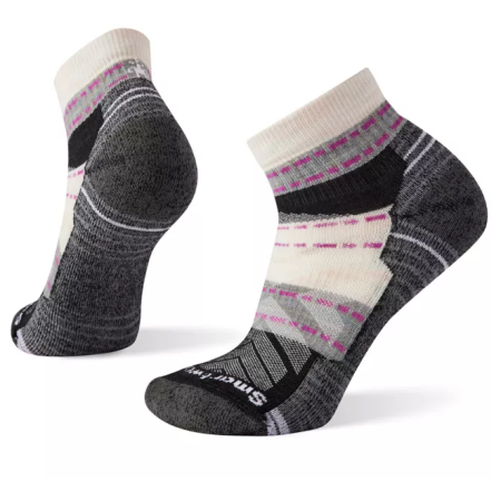 Calzini da donna Smartwool Hike Light Cushion Margarita Ankle Socks grigio/bianco moonbeam