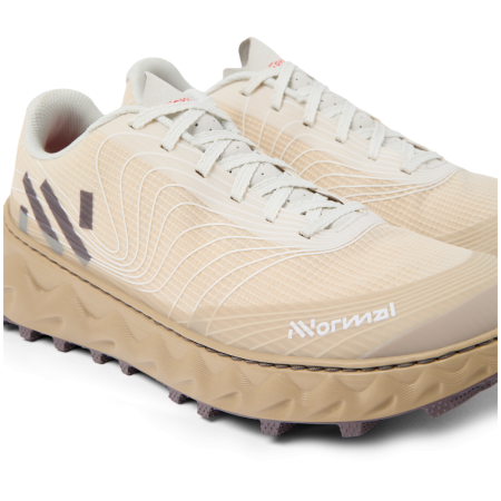 Scarpe da corsa da donna NNormal Tomir 2.0 N2ZTR25