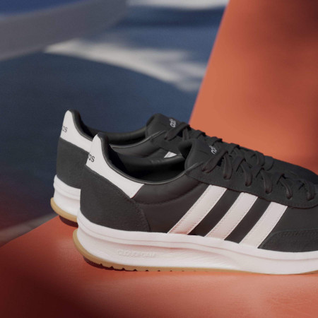 Scarpe da donna Adidas Run 70S 2.0