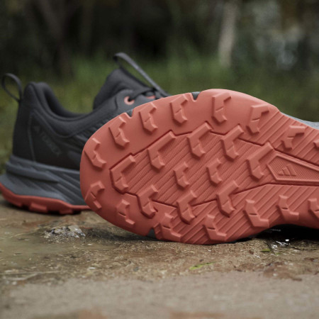Scarpe da uomo Adidas Terrex Tracefinder