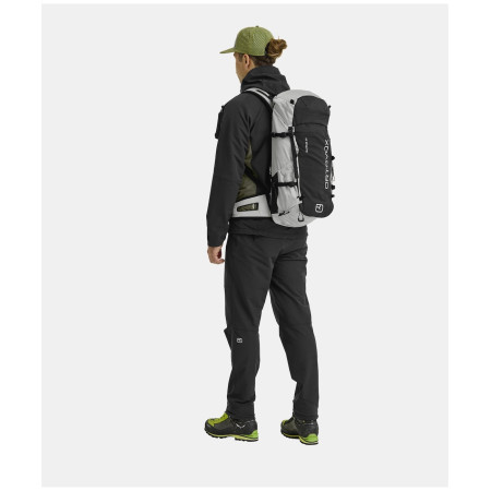 Zaino da trekking Ortovox Traverse Pure 30