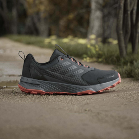 Scarpe da uomo Adidas Terrex Tracefinder