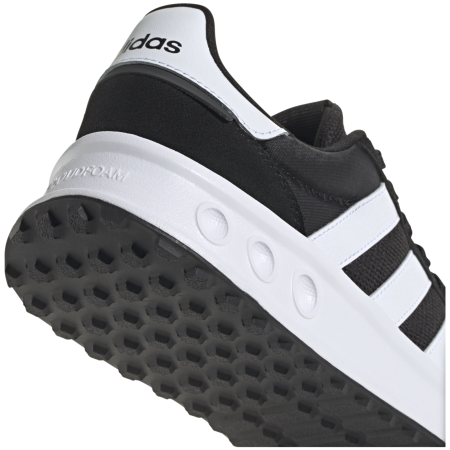 Scarpe da uomo Adidas Run 84