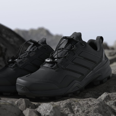Scarpe da trekking da uomo Adidas Terrex Skychaser