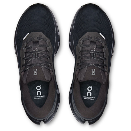 Scarpe da corsa da uomo On Running Cloudrunner 3 WP