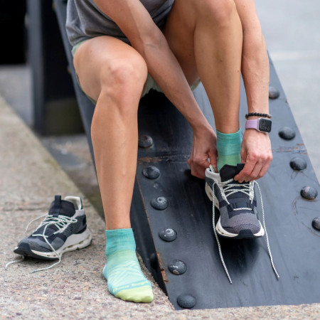 Calzini da donna Darn Tough Run Quarter Ultra-Lightweight