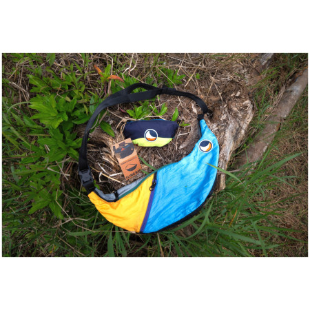 Marsupio Ticket to the moon Upcycled Sling Bag Unique Edition