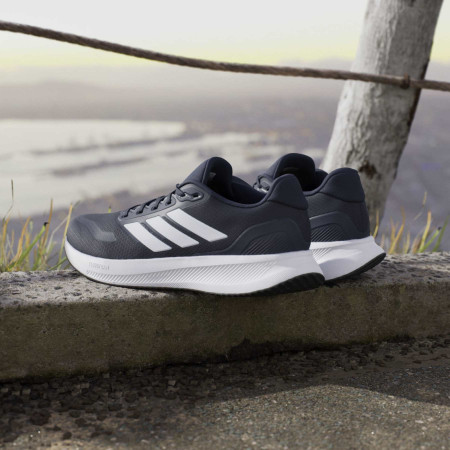 Scarpe da corsa da uomo Adidas Runfalcon 5