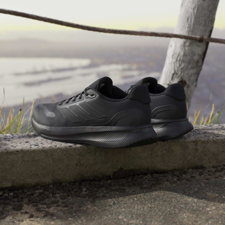 Scarpe da corsa da uomo Adidas Runfalcon 5